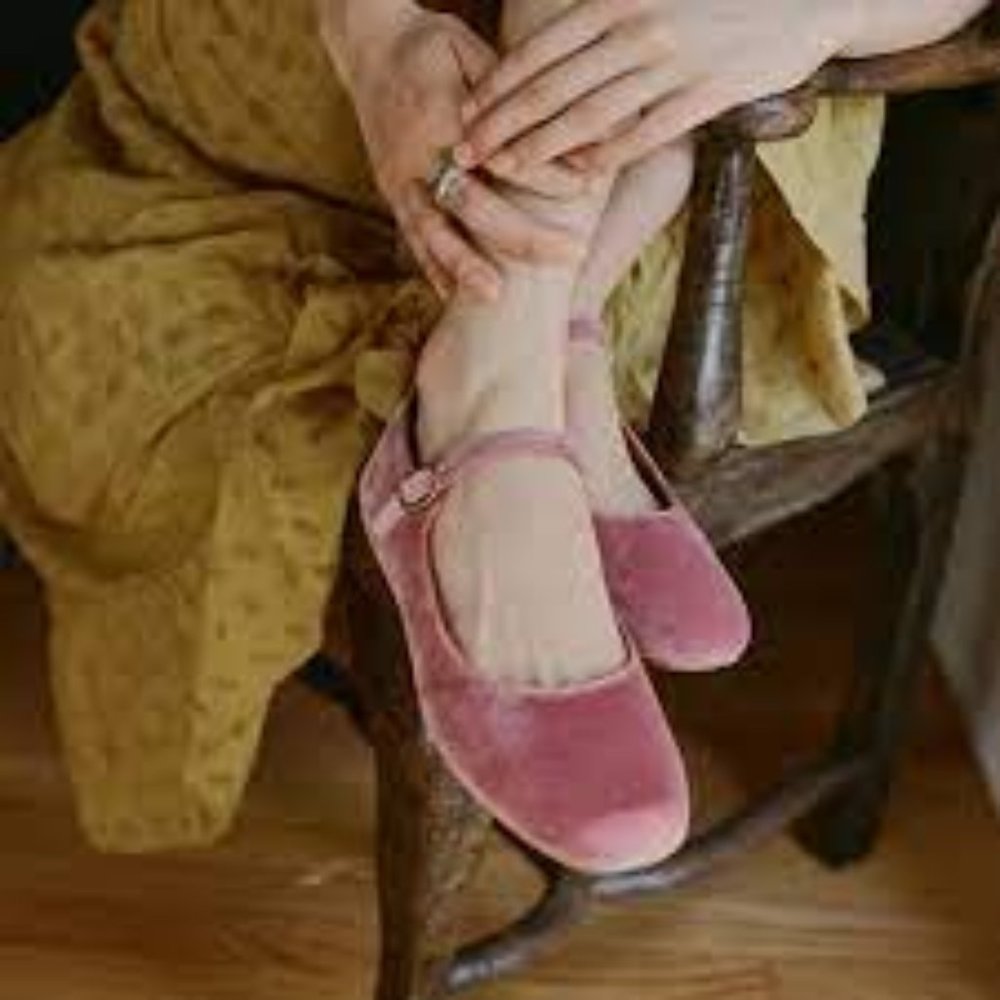 EUC Doen Mary Jane Slipper Pink Size 37.5